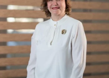 Designan a Aura Celeste Fernández como gerente del Consejo Nacional de la Seguridad Social