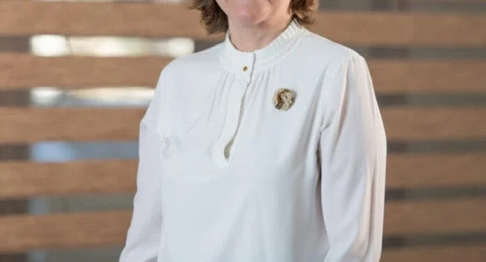 Designan a Aura Celeste Fernández como gerente del Consejo Nacional de la Seguridad Social