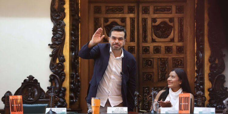 Álvarez Máynez abre la puerta de Movimiento Ciudadano a Eduardo Rivera