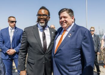 Trump reacciona a situación en Chicago.