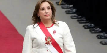 Dina Boluarte en la cuerda floja.