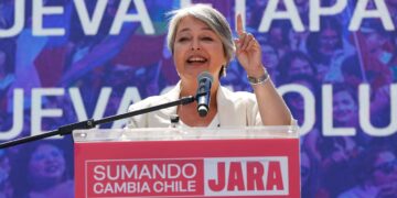 Jeannette Jara de la izquierda de Chile
