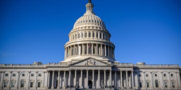 Los republicanos se le anteponen a los demócratas.