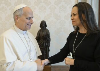 María Corina Machado visita al Papa previo a encuentro con Trump.
