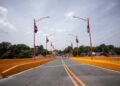 Tras más de 40 años de espera, Abinader inaugura puente Los Hierros en Baní, que conectará comunidades y fortalecerá producción agrícola