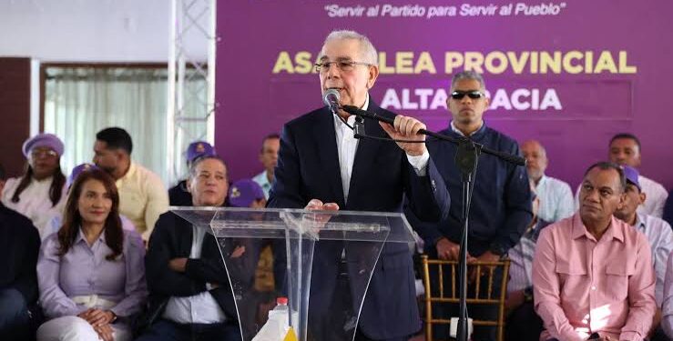 Danilo Medina critica derogación del decreto del arroz