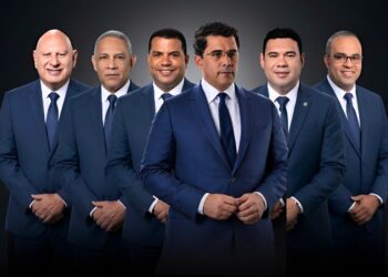 Senadores Cholitin, Catrain, Romero, Velazques y Rodriguez se suman con Collado