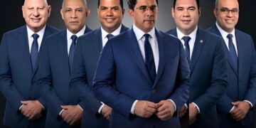 Senadores Cholitin, Catrain, Romero, Velazques y Rodriguez se suman con Collado